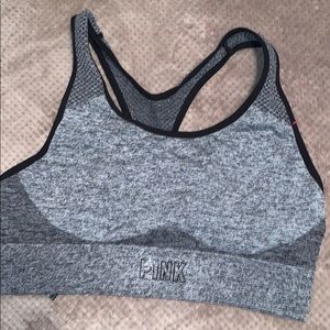 VS PINK SPORTS BRA